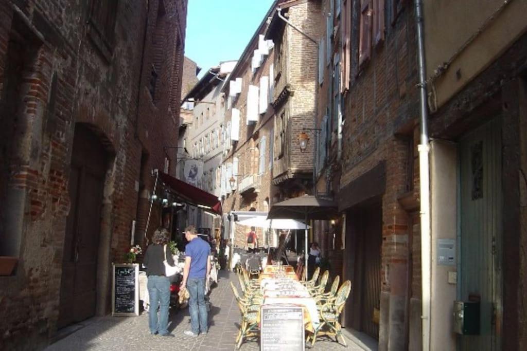 Appartement Touristique, Proche De La Cathedrale Albi Exteriör bild